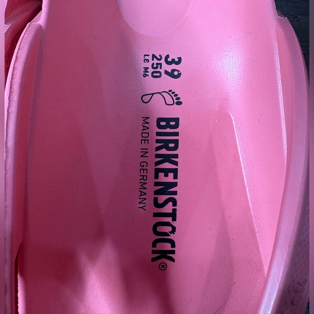 Birkenstock Honolulu Vibrant Pink Slides sandals size 39 new - Picture 2 of 3